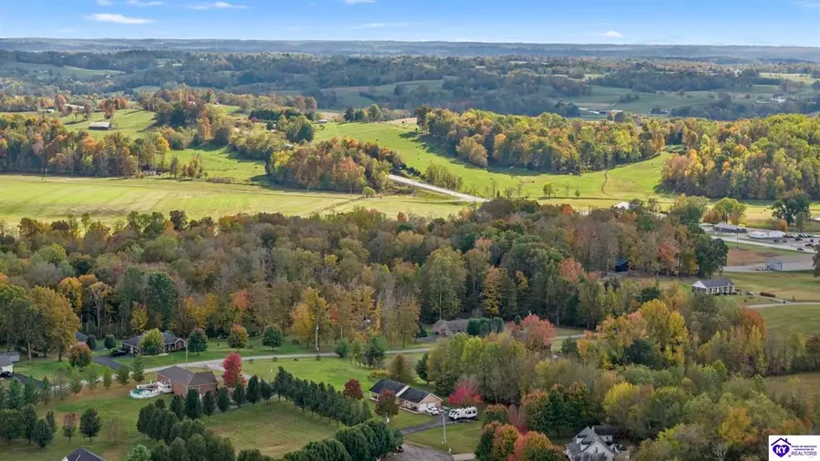 43 Farmington Way, Columbia, KY 42728 - Image #3