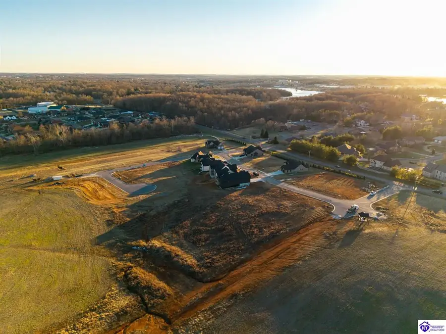 209 Fall Creek Lane, Elizabethtown, KY 42701 - Image #3