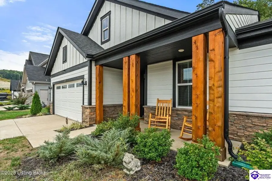 190 Stargaze Drive, Shepherdsville, KY 40165 - #2