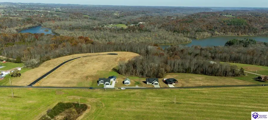 13 Riverwood Lane, Campbellsville, KY 42718-0000 - Image #3
