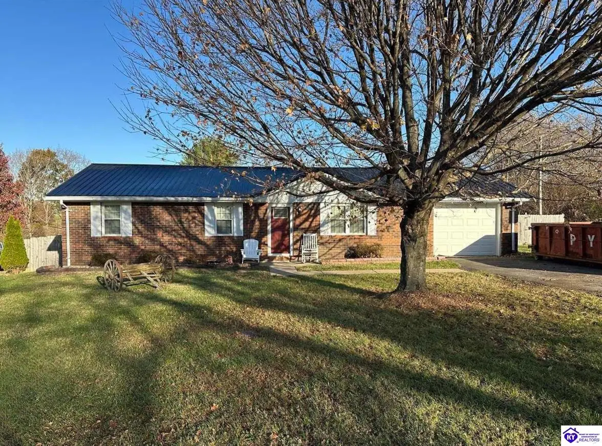 102 Twin Creek, Campbellsville, KY 42718 - Image #1