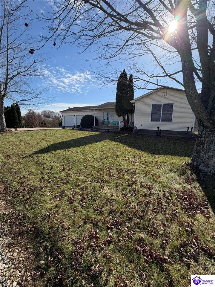 845 D E Brown Road, Brandenburg, KY 40108 - Image #2