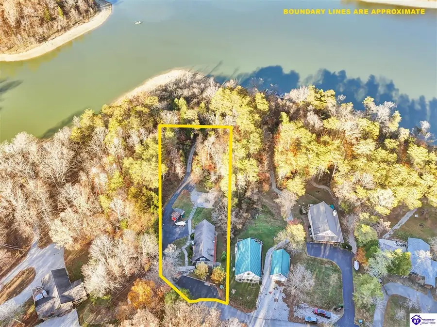 1021 Lochober Road, Leitchfield, KY 42754 - Image #3