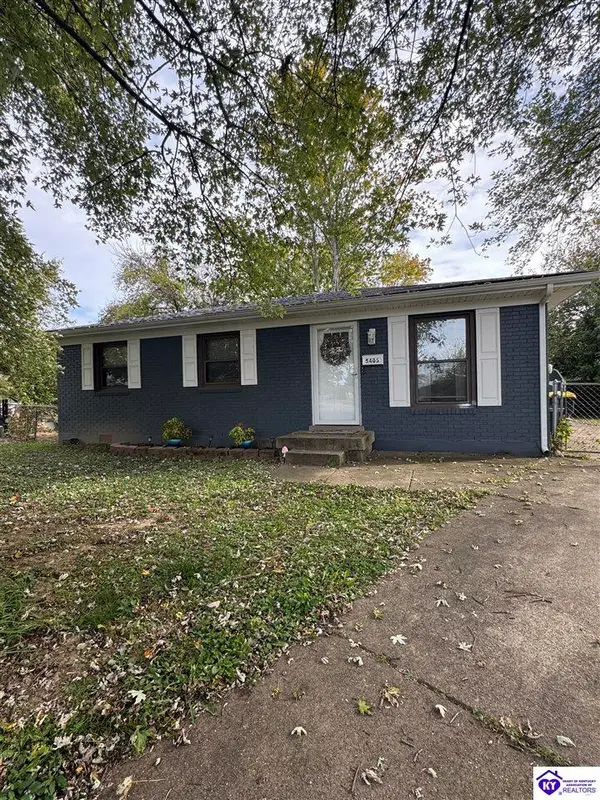 5405 Thunder Court, Louisville, KY 40272-4326