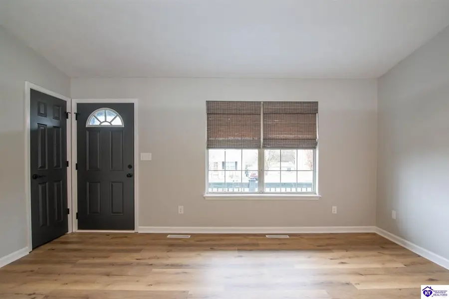 106 Jefferson Street, Radcliff, KY 40160 - Image #2