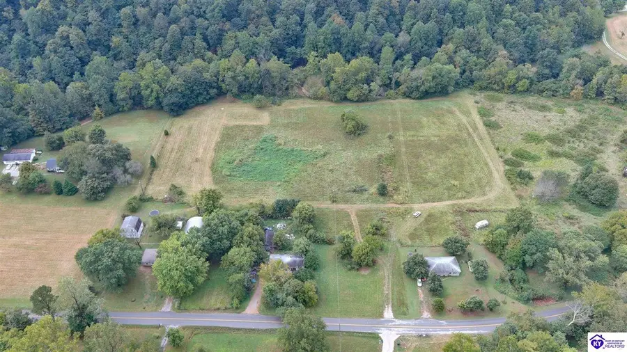 1829A Martin Hill Road, Shepherdsville, KY 40165 - #2