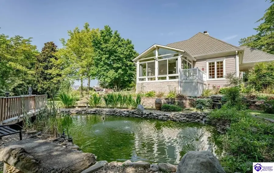 262 Thousand Oaks Drive, Elizabethtown, KY 42701 - #2