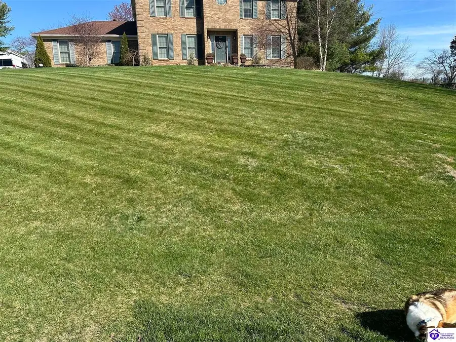 368 Woodsbend Drive, Elizabethtown, KY 42701 - #3