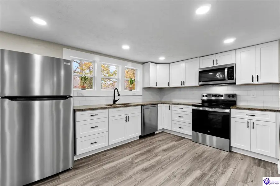 3227 Centerview Rough River Lane, Hudson, KY 40145 - Image #2