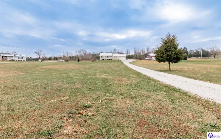 142 Majestic Way, Brandenburg, KY 40108 - Image #3