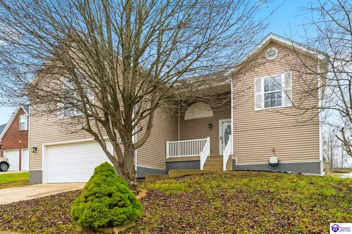 219 Meadowlake Drive, Radcliff, KY 40160 - Image #1