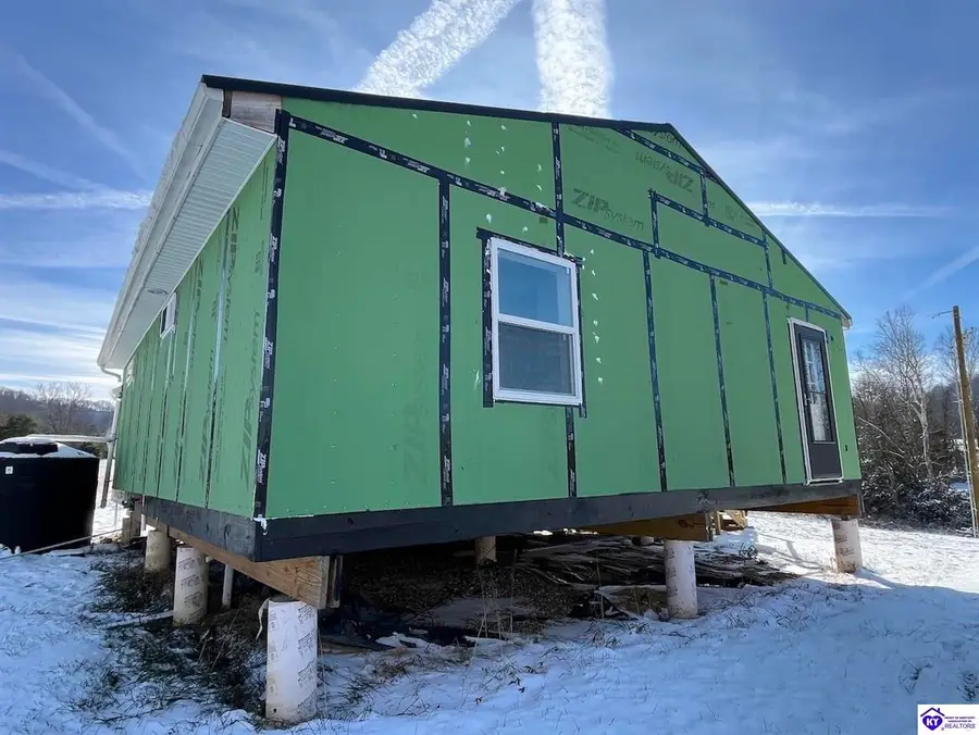 121 Teager Hollow Rd, Tollesboro, KY 41189 - Image #2