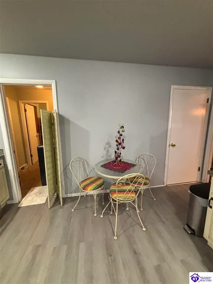 614 Shawnee Drive, Campbellsville, KY 42718 - #3