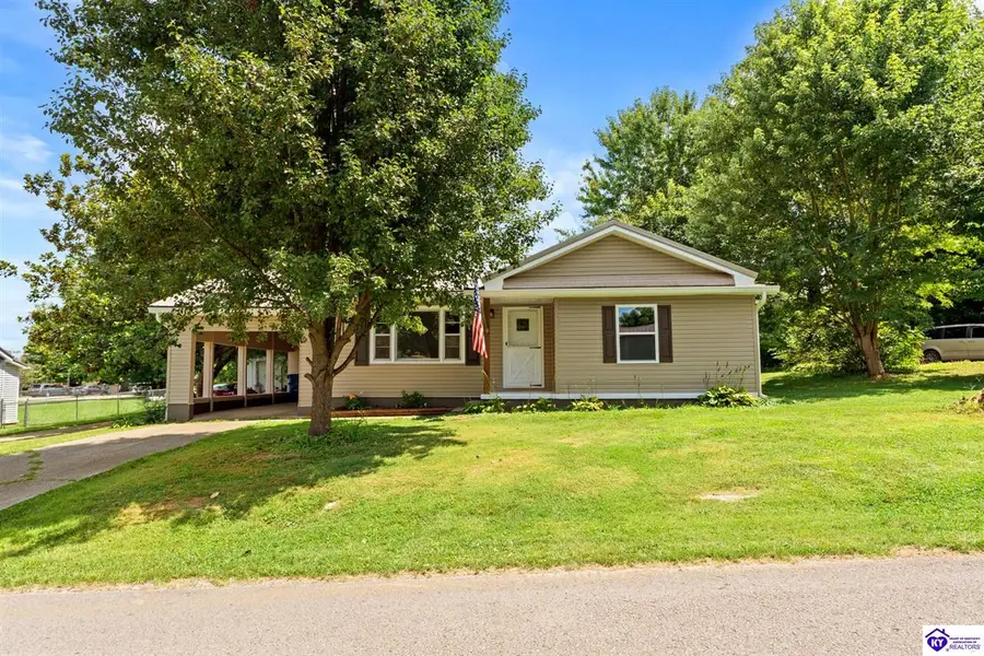 213 N Woodlawn Street, Irvington, KY 40146 - Image #2