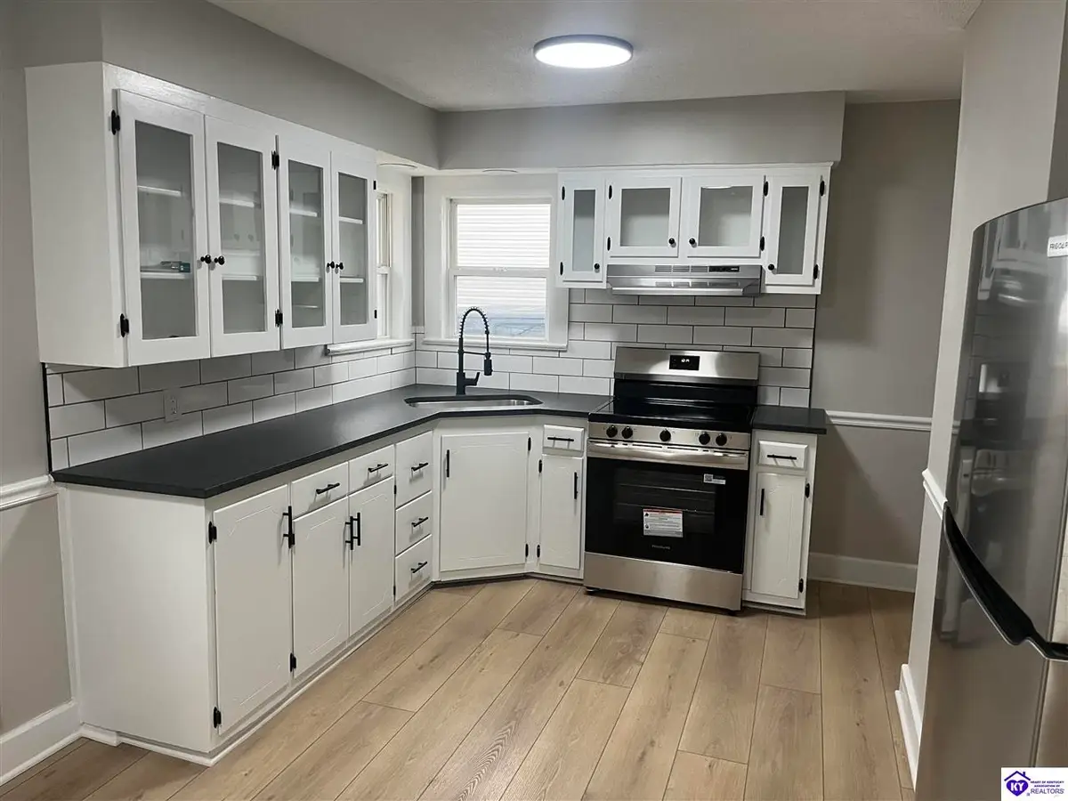 221 Mantle Avenue, Elizabethtown, KY 42701 - Image #1