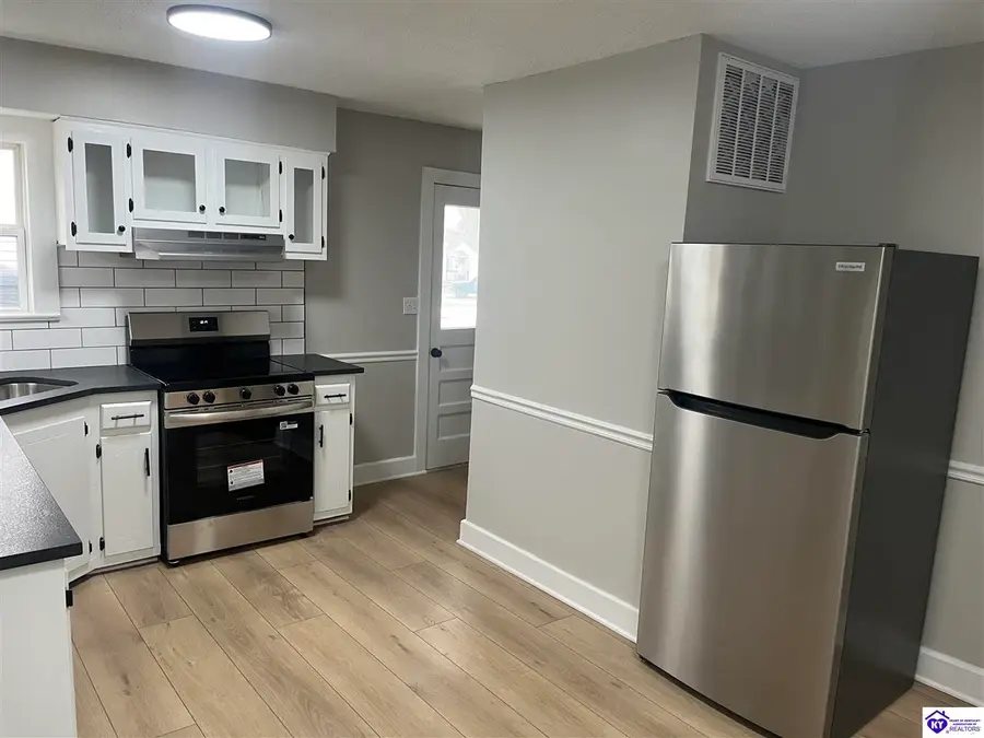 221 Mantle Avenue, Elizabethtown, KY 42701 - Image #2