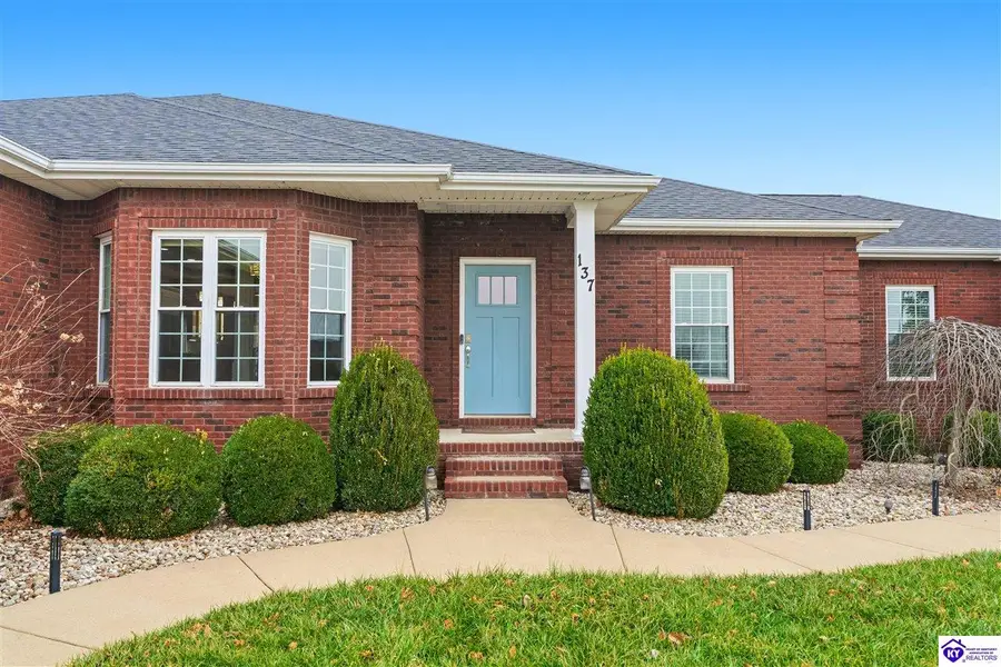 137 Charleston Way, Elizabethtown, KY 42701 - Image #2