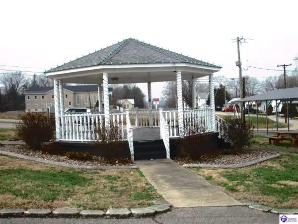 303 W Main Street, Vine Grove, KY 40175