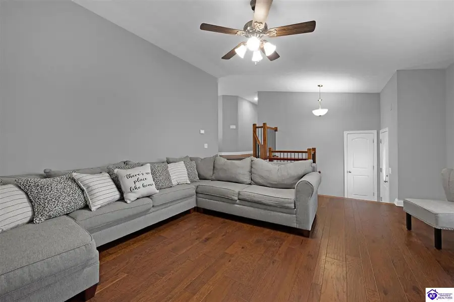 104 Clair Court, Elizabethtown, KY 42701 - Image #2