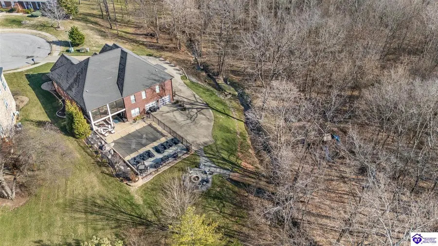 108 Rippling Brook Court, Elizabethtown, KY 42701 - Image #3