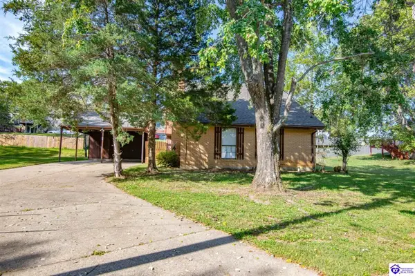 1362 Darlene Circle, Radcliff, KY 40160