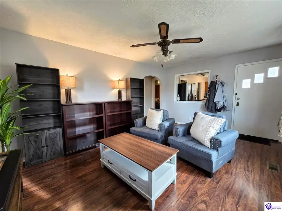 5565 Bruce Avenue, Louisville, KY 40214 - Image #2