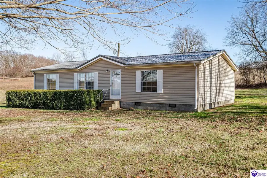 672 Whickerville Road, Hardyville, KY 42746 - Image #2
