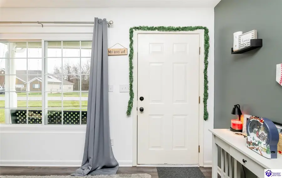 107 Clover Court, Radcliff, KY 40160 - Image #3