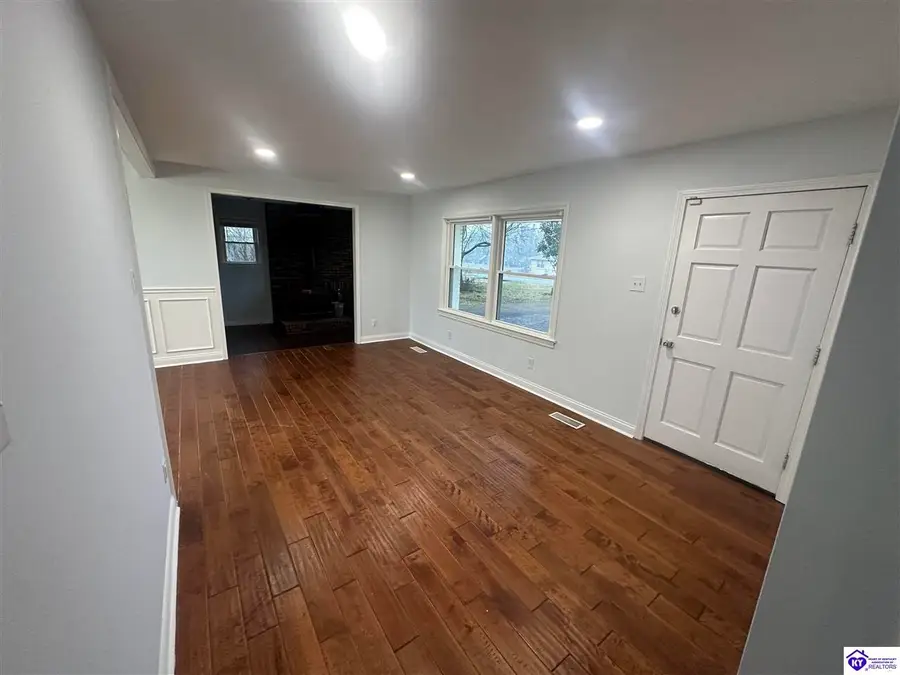 428 N Hillcrest Drive, Vine Grove, KY 40175 - Image #3