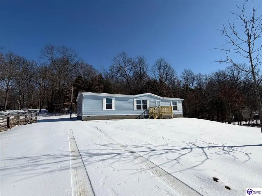 110 Persimmon Court, Vine Grove, KY 40175 - #2