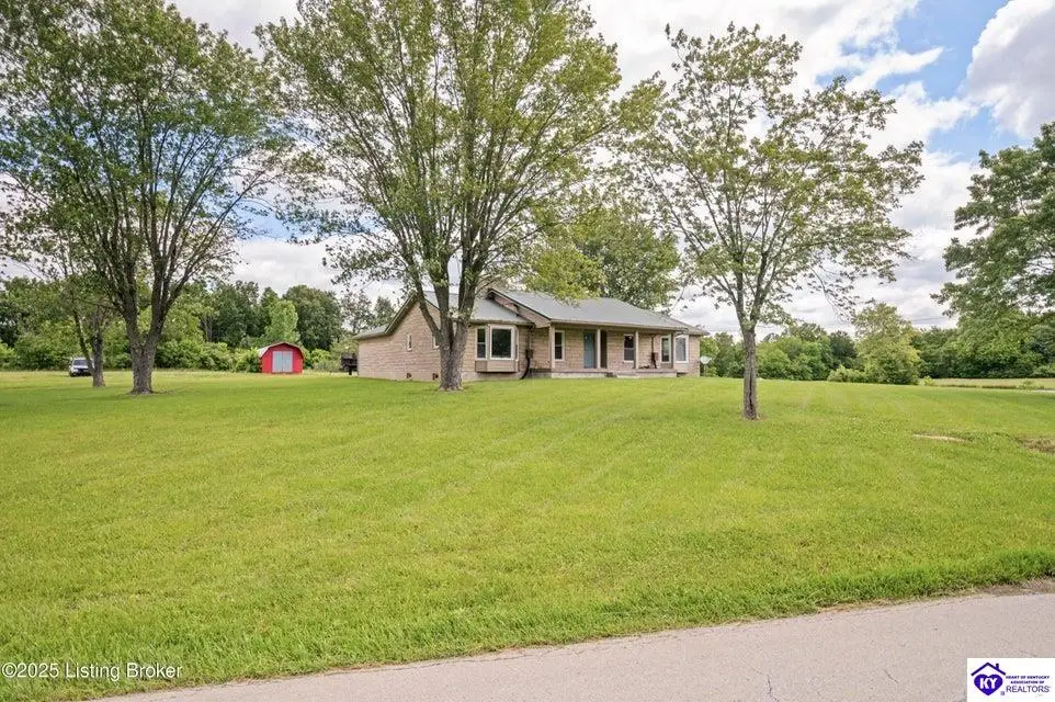360 Pumpkin Road, Shepherdsville, KY 40165 - #1