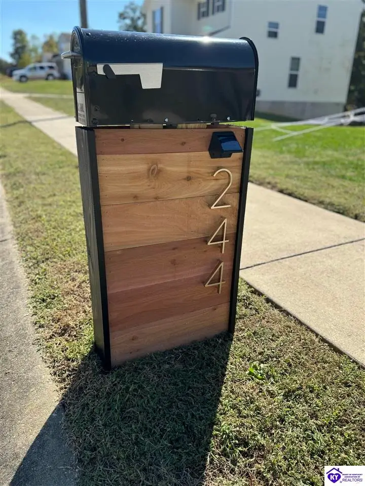 244 Blossom Lane, Elizabethtown, KY 42701 - Image #2