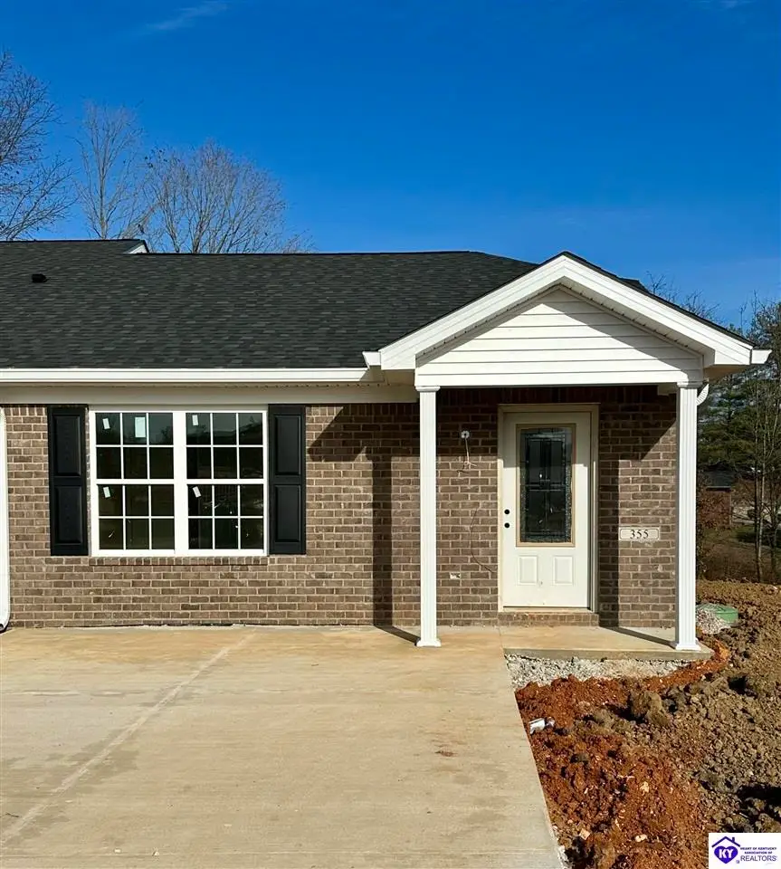 355 Breckinridge Circle, Vine Grove, KY 40175 - Image #1