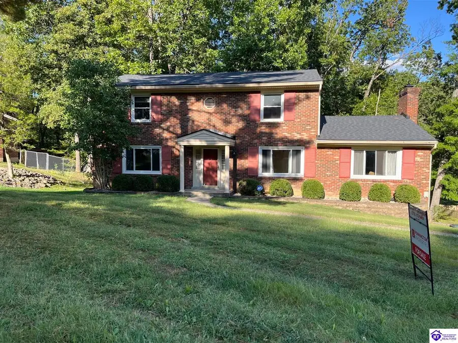 9203 Lakeridge Drive, Louisville, KY 40272 - #3