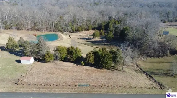 Oak Knoll Drive, Bardstown, KY 40004