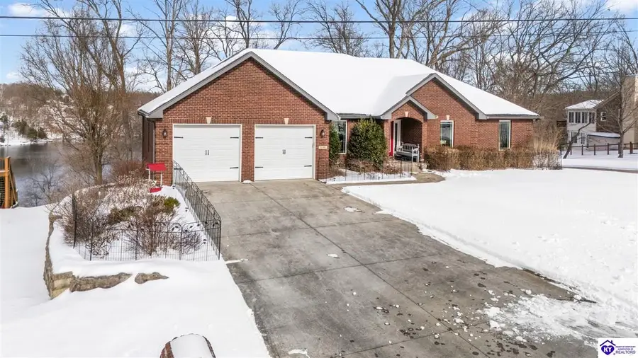 190 Strawberry Circle, Brandenburg, KY 40108 - #3