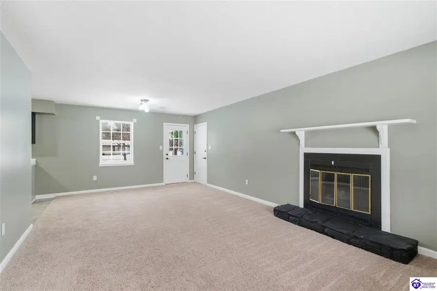 450 Pearman Avenue, Radcliff, KY 40160 - #2