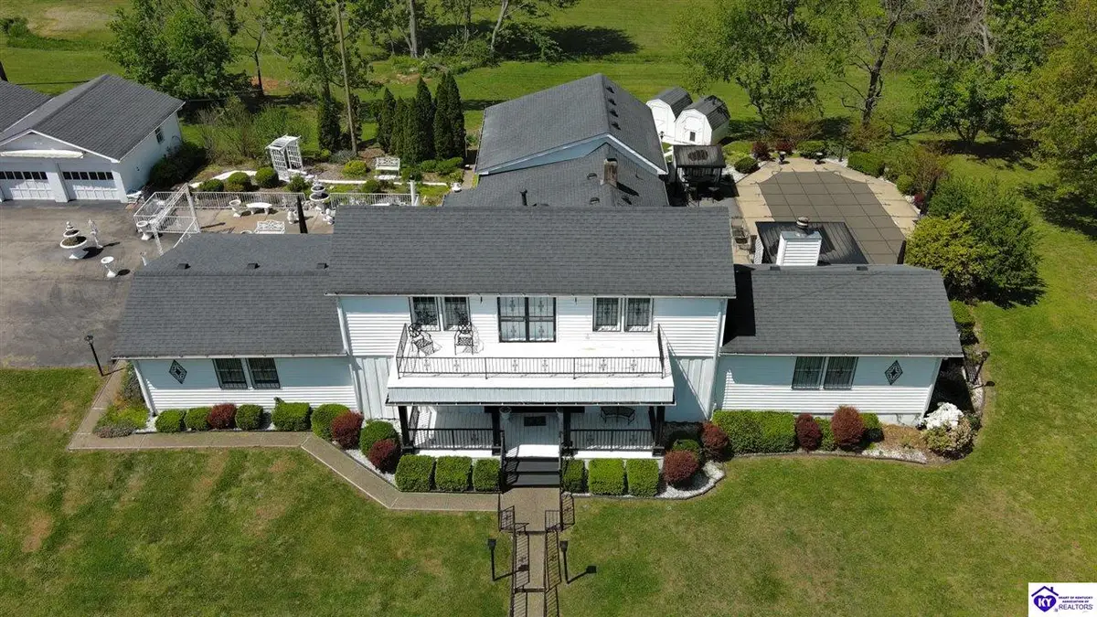 2851 S Wilson Rd, Radcliff, KY 40160 - #1