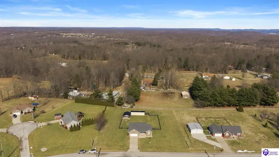 136 Roswell Drive, Elizabethtown, KY 42701 - #2