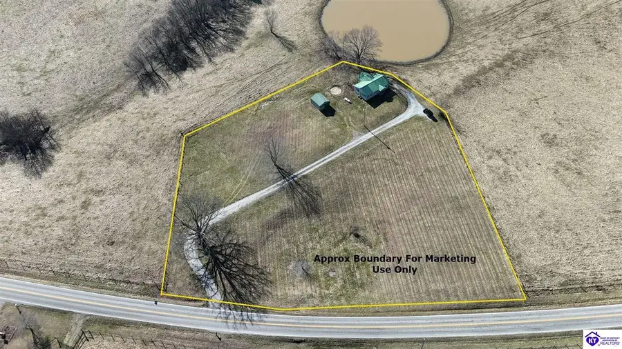 7325 Hardyville Road, Hardyville, KY 42746 - #3