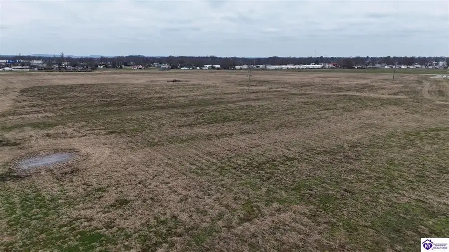 93 Plainview Street, Hardinsburg, KY 40143 - #2