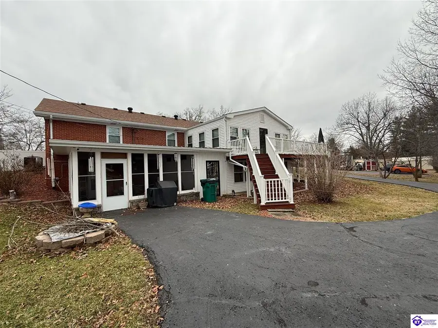 208 Lakewood Drive, Elizabethtown, KY 42701 - #2