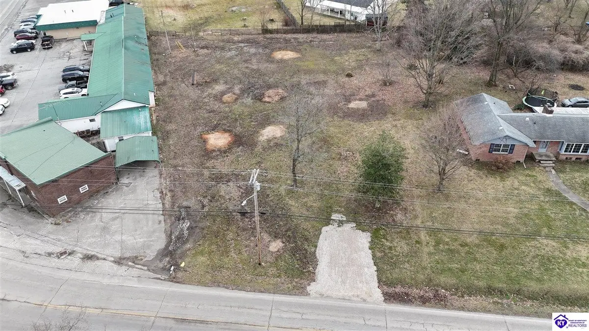 418 E 3rd Street, Hardinsburg, KY 40143 - #1