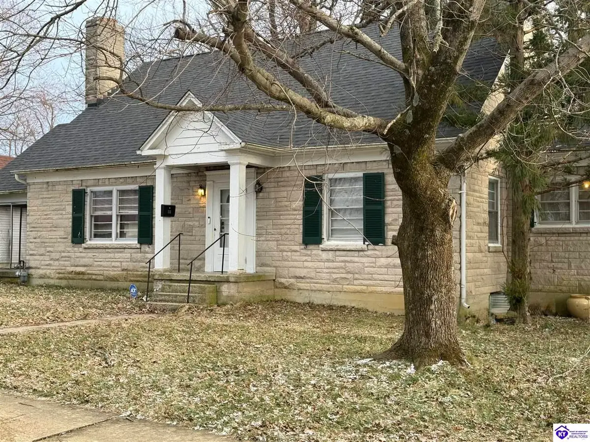 114 Center Street, Lawrenceburg, KY 40342 - #1