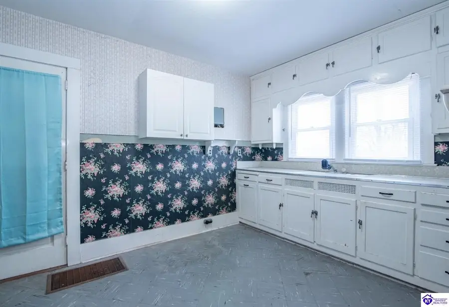 123 Old L and N Turnpike, Magnolia, KY 42757 - #2