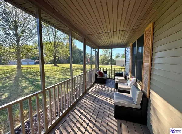 807 Stray Winds Road, Campbellsville, KY 42718