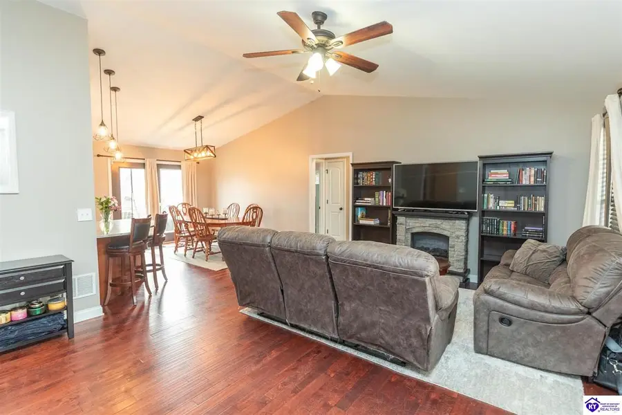 503 Concord Grape Way, Vine Grove, KY 40175 - #2