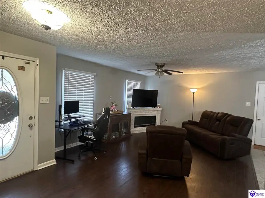 438 Highland Drive, Campbellsville, KY 42718 - #2