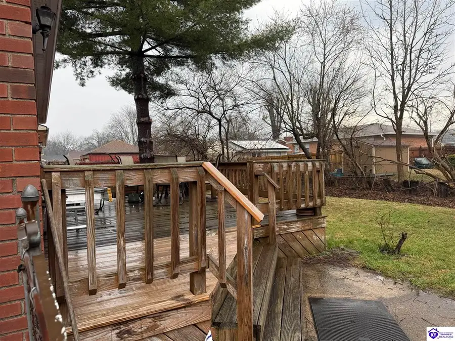 1526 Sanders Lane, Louisville, KY 40216 - #2