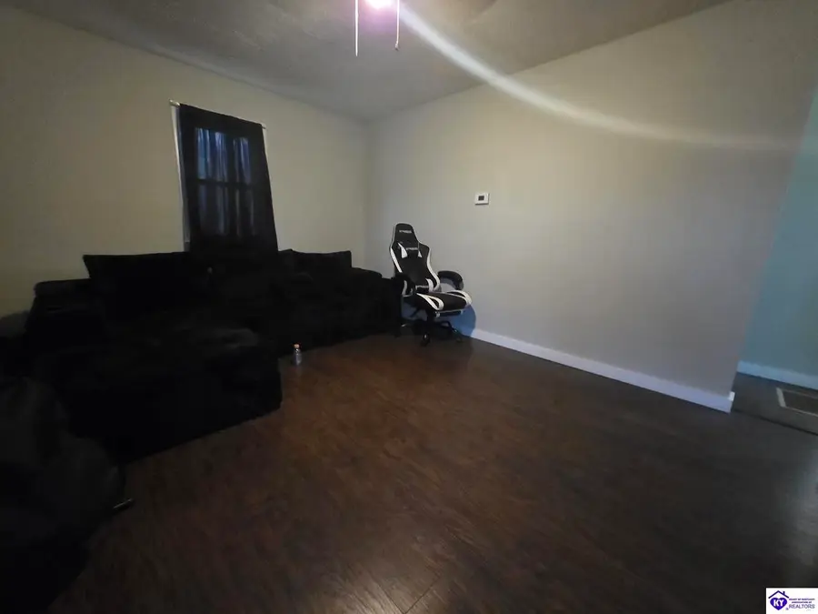 206 Browns Court, Campbellsville, KY 42718 - #2